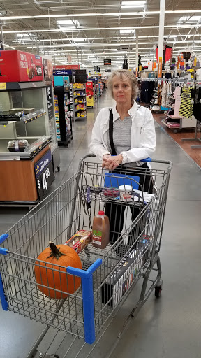 Discount Store «Walmart», reviews and photos, 6501 Veterans Memorial Pkwy, Crestwood, KY 40014, USA