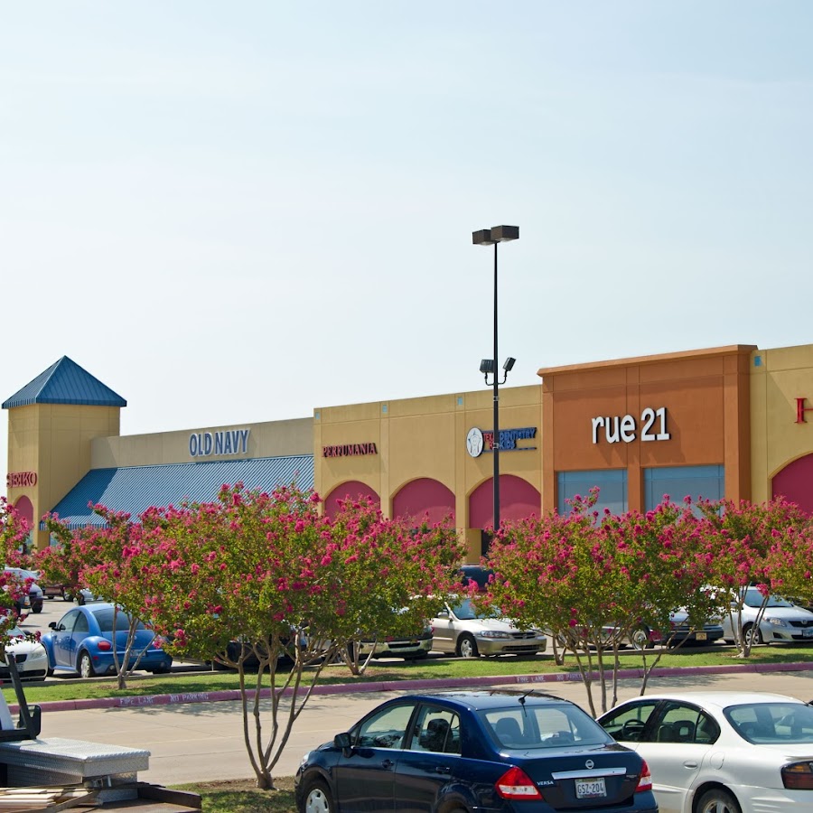 The Shops at Terrell