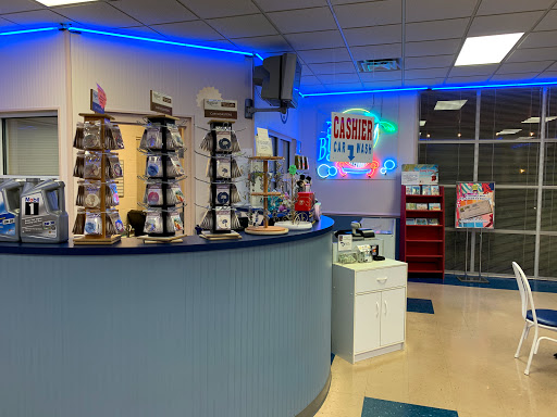 Car Wash «Beach Buffers Car Wash, Detail and Lube Center», reviews and photos, 3660 Renee Dr, Myrtle Beach, SC 29579, USA