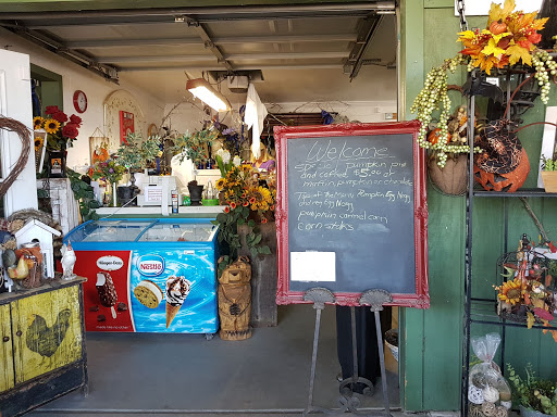 Florist «Sequoia Flowers Produce & More», reviews and photos, 20940 Ave 296, Exeter, CA 93221, USA