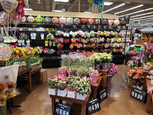 Grocery Store «Dillons», reviews and photos, 5311 SW 22nd Pl, Topeka, KS 66614, USA