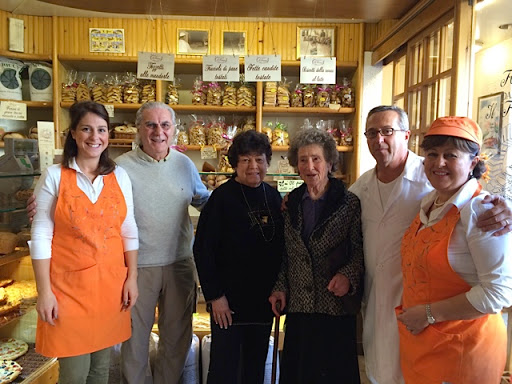 Italian Restaurant «E. 48th Street Market», reviews and photos, 2462 Jett Ferry Rd, Dunwoody, GA 30338, USA