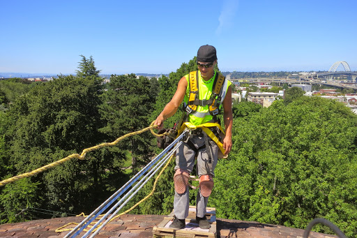 Roofing Contractor «C C & L Roofing Co», reviews and photos, 3319 SE 92nd Ave, Portland, OR 97266, USA