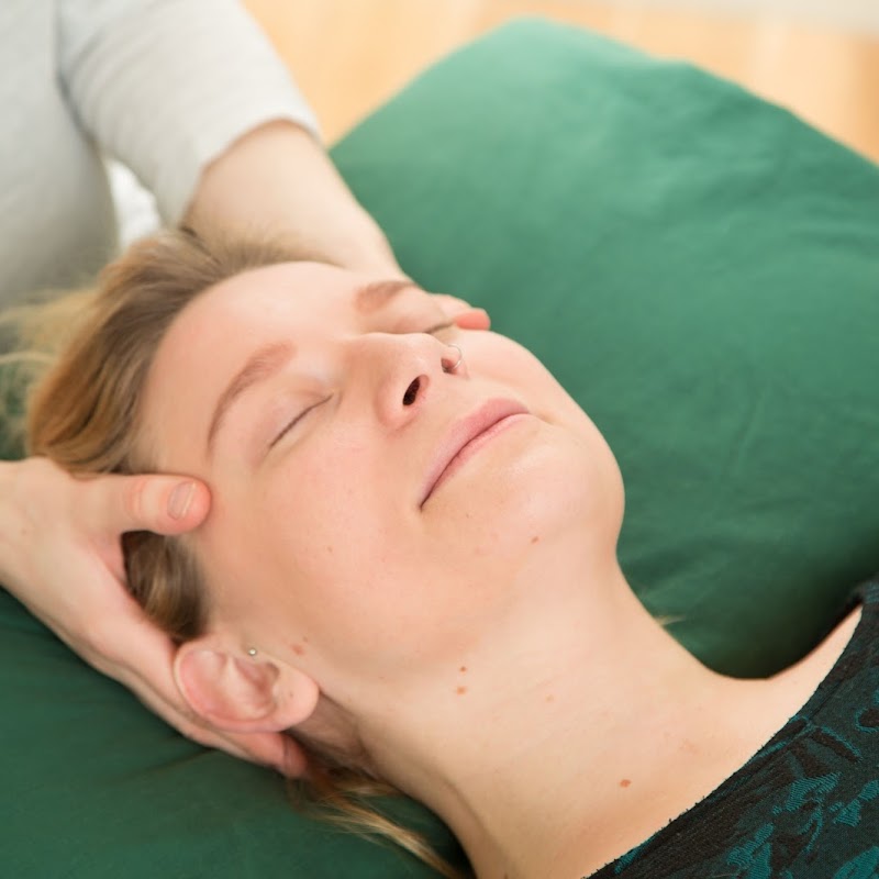 The Green Well - Untangle Yourself with Massage