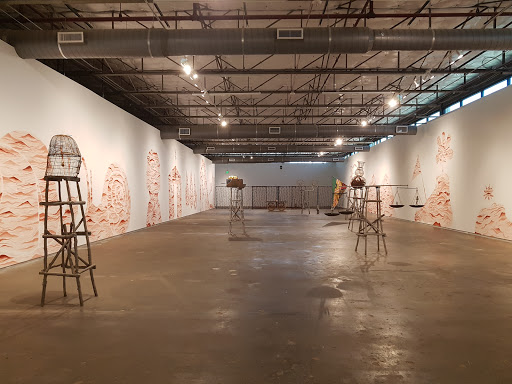 Large art galleries in Dallas