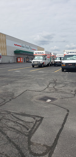 Truck Rental Agency «U-Haul Moving & Storage at Teall Ave», reviews and photos, 1001 Canal St, Syracuse, NY 13210, USA