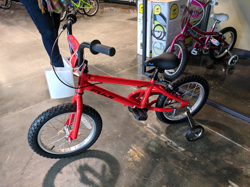 Bicycle Store «Performance Bicycle», reviews and photos, 50 Ernest W Barrett Pkwy NW #1045, Marietta, GA 30066, USA