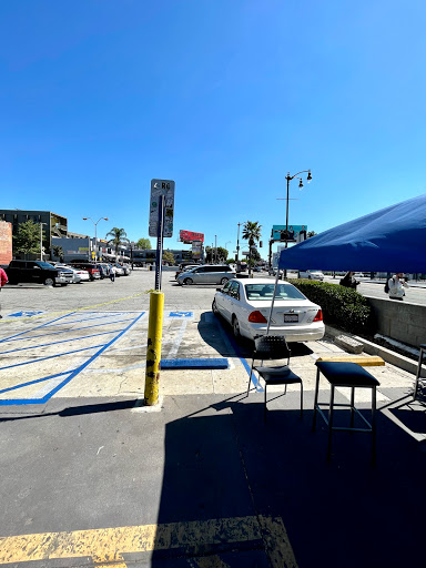 Auto Parts Store «Pep Boys Auto Parts & Service», reviews and photos, 6125 Hollywood Blvd, Hollywood, CA 90028, USA