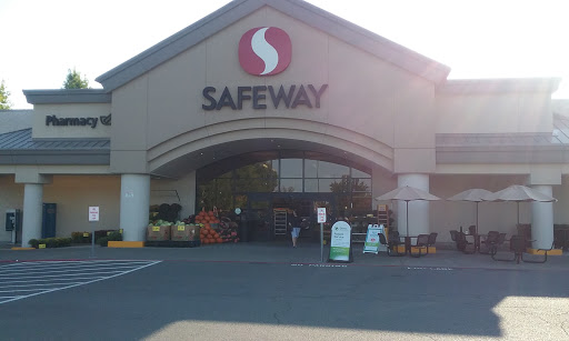 Grocery Store «Safeway», reviews and photos, 4990 River Rd N, Keizer, OR 97303, USA