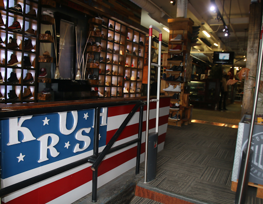 Clothing Store «Krush Clothing», reviews and photos, 4447 Mayfield Rd, South Euclid, OH 44121, USA