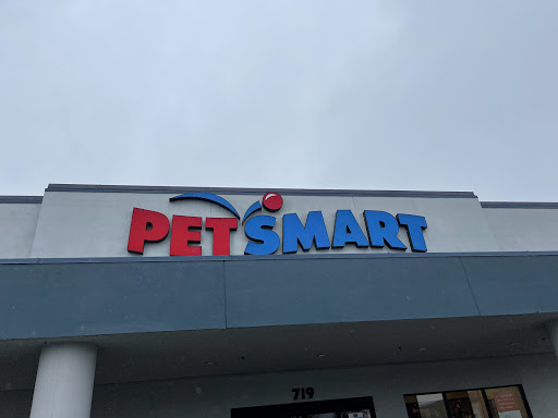 Pet Supply Store «PetSmart», reviews and photos, 719 Sleater Kinney Rd SE, Lacey, WA 98503, USA