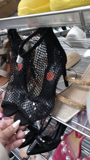 Clothing Store «Burlington Coat Factory», reviews and photos, 1200 S Abilene St, Aurora, CO 80012, USA