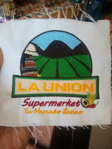 Latin American Restaurant «La Union Supermarket», reviews and photos, 485 Sheridan Rd, Highwood, IL 60040, USA