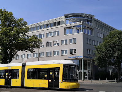 SAfS Spektrum Akademie für Sozialpädagogik Tino-Schwierzina-Straße 32, 13089 Berlin, Deutschland