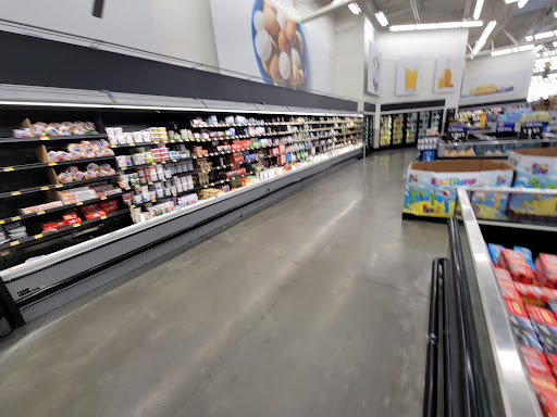 Department Store «Walmart Supercenter», reviews and photos, 638 Quequechan St, Fall River, MA 02721, USA