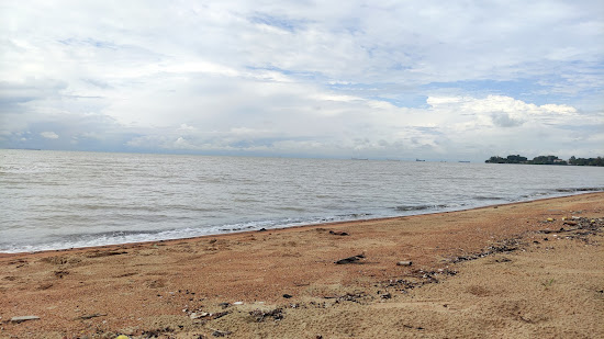 Kuala Sungai Baru Beach