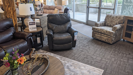 Furniture Store «La-Z-Boy Furniture Galleries», reviews and photos, 1475 W Big Beaver Rd, Troy, MI 48084, USA