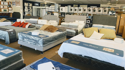 Mattress Store «Resale Factory Outlet Mattress Store», reviews and photos, 4000 S US Hwy 17 92, Casselberry, FL 32707, USA