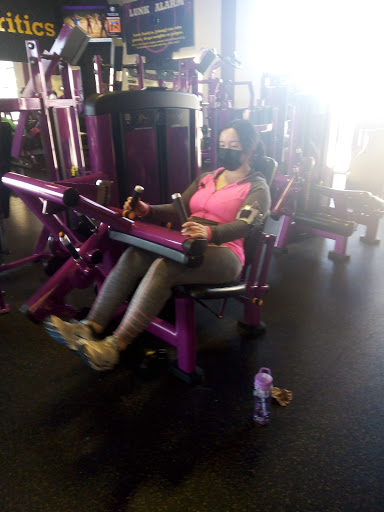 Planet Fitness image