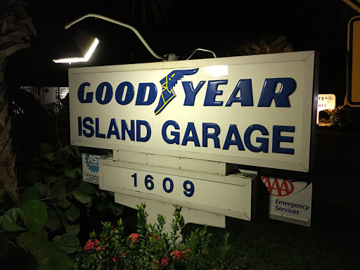 Auto Repair Shop «Island Garage», reviews and photos, 1609 Periwinkle Way, Sanibel, FL 33957, USA