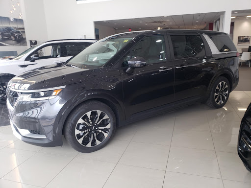 Car Dealer «Kia of Bedford», reviews and photos, 18180 Rockside Rd, Bedford, OH 44146, USA