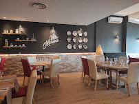 Atmosphère du Restaurant italien Restaurant Villa Marina - Spécialités Italiennes à Villeneuve Loubet - n°16