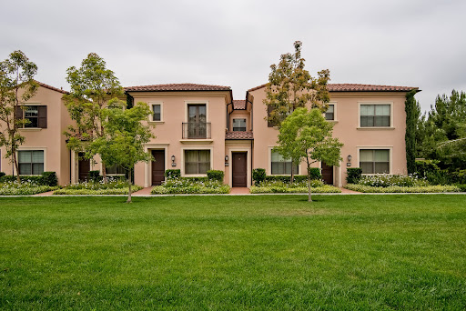 Jessica Hong, REALTOR - Hong Real Estate Group image