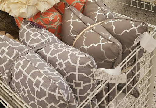 Clothing Store «Ross Dress for Less», reviews and photos, 201 University Oaks Blvd, Round Rock, TX 78664, USA