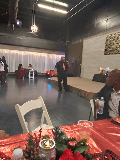 Beauty Supply Store «Kiss Beauty Supply», reviews and photos, 3651 Sycamore School Rd, Fort Worth, TX 76133, USA