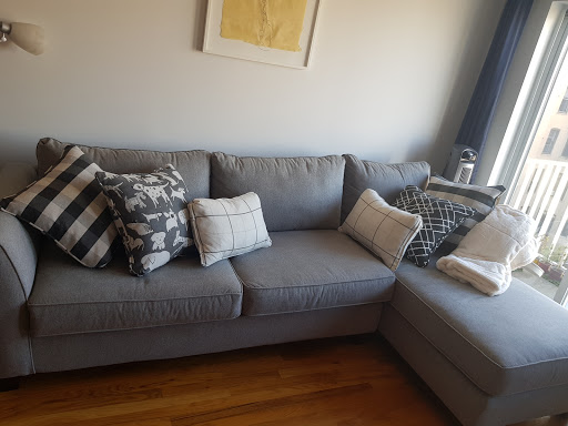 Furniture Store «Raymour & Flanigan Furniture and Mattress Store», reviews and photos, 48-18 Northern Blvd, Queens, NY 11101, USA