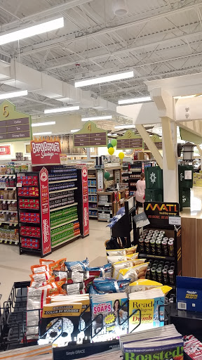 Grocery Store «Lowes Foods on Strickland Road», reviews and photos, 9600 Strickland Rd, Raleigh, NC 27615, USA