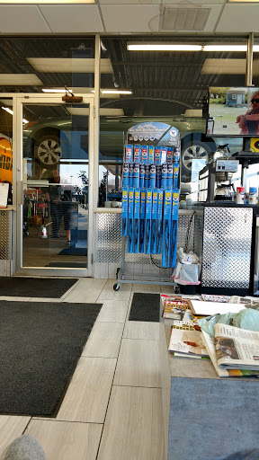 Car Repair and Maintenance «Midas», reviews and photos, 2201 E Euclid Ave, Des Moines, IA 50317, USA