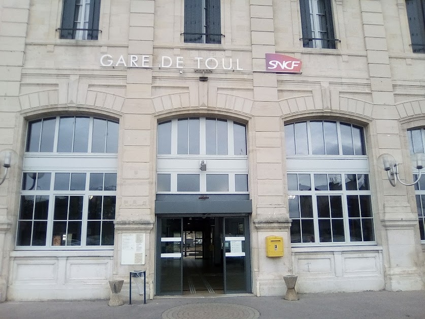 Boutique SNCF à Toul (Meurthe-et-Moselle 54)