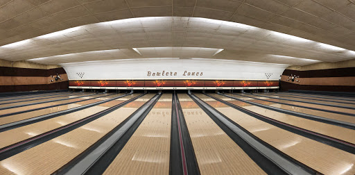 Bowling Alley «Bowlero Lanes & Lounge», reviews and photos, 4209 Coolidge Hwy, Royal Oak, MI 48073, USA