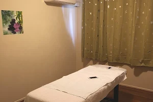 Kallangur Hair & Massage image