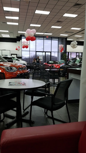 Car Dealer «Legend Kia», reviews and photos, 12115 I-35, San Antonio, TX 78233, USA
