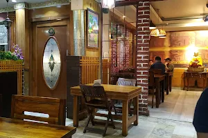 Gangchen house & restaurant image