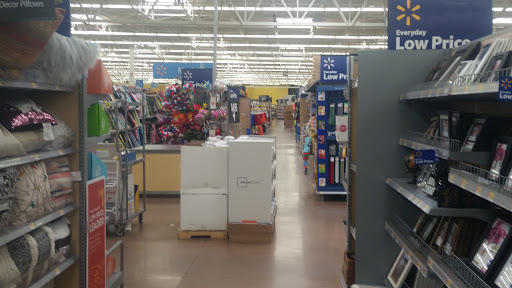 Department Store «Walmart Supercenter», reviews and photos, 11 Jungle Rd, Leominster, MA 01453, USA