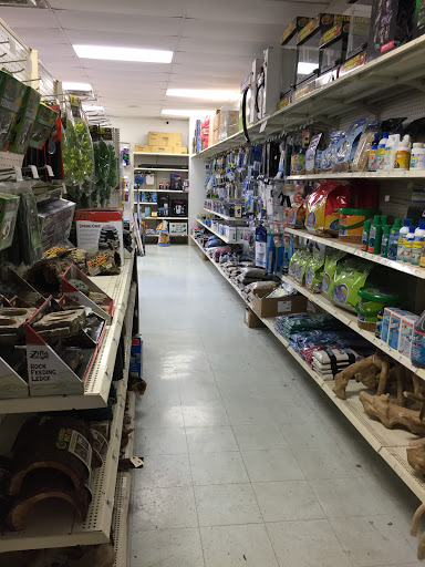 Pet Store «Inland Reef Pet Store», reviews and photos, 817 Cross Lanes Dr, Cross Lanes, WV 25313, USA