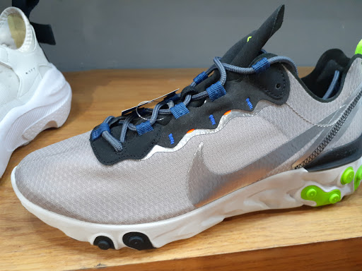 Shoe Store «Shiekh Shoes», reviews and photos, 7215 Stockton Blvd, Sacramento, CA 95823, USA