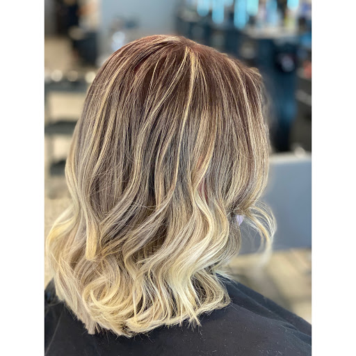 Beauty Salon «Spectrym Hair Salon», reviews and photos, 7202 Austin St, Flushing, NY 11375, USA