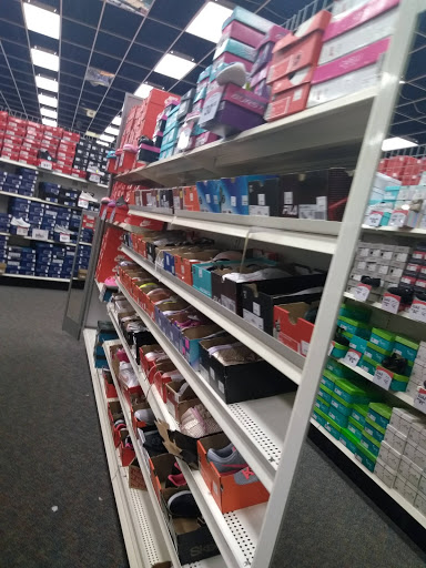 Shoe Store «Shoe Carnival», reviews and photos, 2633 Lakewood Village Dr, North Little Rock, AR 72116, USA