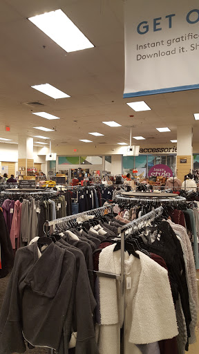 Department Store «Nordstrom Rack White Plains», reviews and photos, 3 City Pl, White Plains, NY 10601, USA