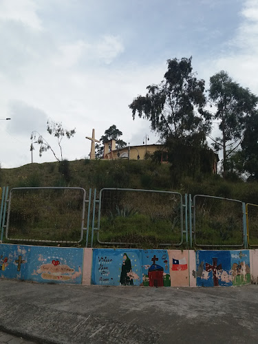 Opiniones de Iglesia Católica Santísimo Sacramento - Pucará en Riobamba - Iglesia