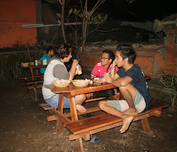 pondok angkringan photo