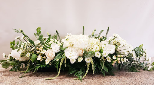 Florist «Louis Gardens Florist», reviews and photos, 1251 S Beach Blvd q, La Habra, CA 90631, USA