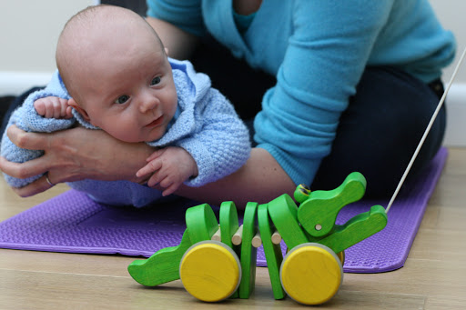 Infant stimulation courses Swindon