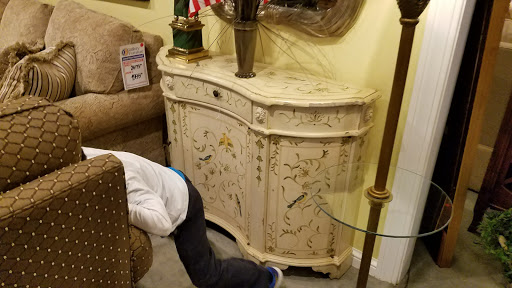 Furniture Store «Gallery Furniture», reviews and photos, 2060 NY-112, Medford, NY 11763, USA