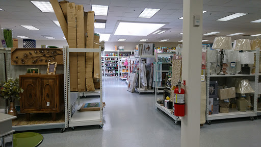 Home Goods Store «Tuesday Morning», reviews and photos, 2760 NW Town Center Dr, Beaverton, OR 97006, USA