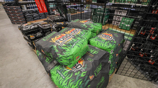 Sporting Goods Store «Pacific Flyway Supplies- Sporting Goods and Ammo», reviews and photos, 1690 N Lincoln St, Dixon, CA 95620, USA